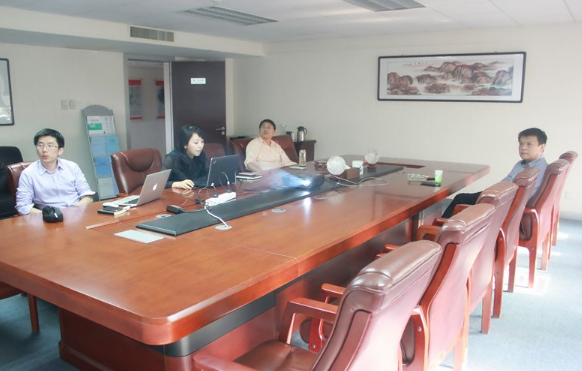 國(guó)家科技部農(nóng)村中心地方處處長(zhǎng)楊經(jīng)學(xué)來(lái)我司考察調(diào)研工作