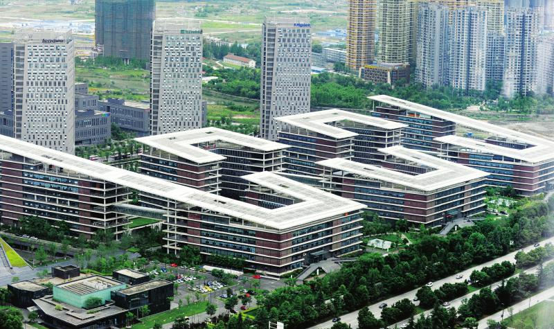 四川省全年高新技術(shù)產(chǎn)業(yè)總產(chǎn)值將達13500億元 “十三五”將建設一批雙創(chuàng)聚集區(qū)力爭每年新增科技型中小微企業(yè)20000家