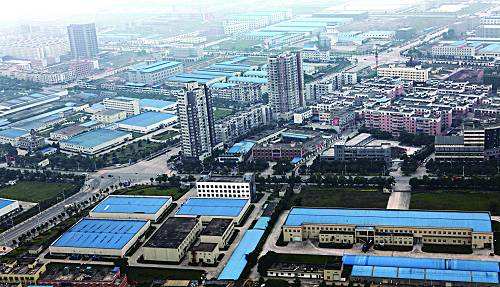 大足區(qū)長盧勇強(qiáng)調(diào)全面加快創(chuàng)建“國家級(jí)經(jīng)開區(qū)”步伐