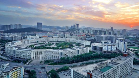 以人才驅動加速國家高新區(qū)新舊動能轉換的路徑研究